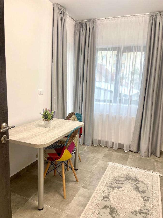 Cleopatra 3 Apartment Ipotesti  Bagian luar foto