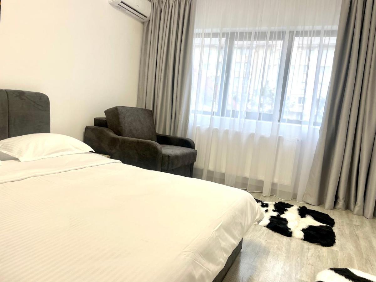 Cleopatra 3 Apartment Ipotesti  Bagian luar foto