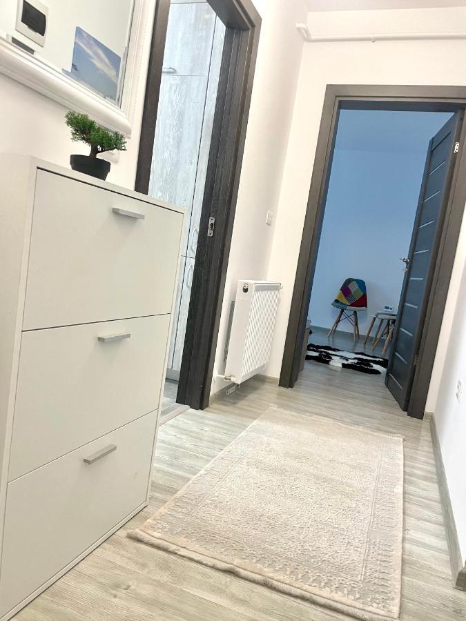 Cleopatra 3 Apartment Ipotesti  Bagian luar foto